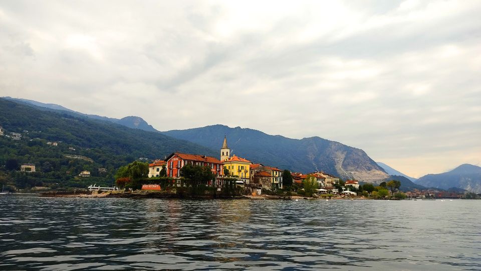 Lake Maggiore: Isola Bella & Fishermens Island Guided Tour - Picturesque Alleys and Shops