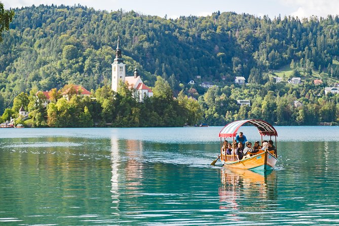 Lakes Bled & Bohinj and Vintgar Gorge Small-Group Day Trip From Ljubljana - Exploring Bohinj and Triglav National Park