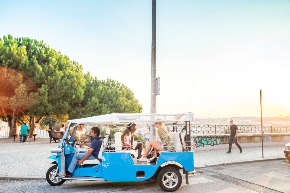 Lisbon by Tuk Tuk Guided Tour: City of Neighborhoods - Eco-friendly Tuk Tuk Transportation