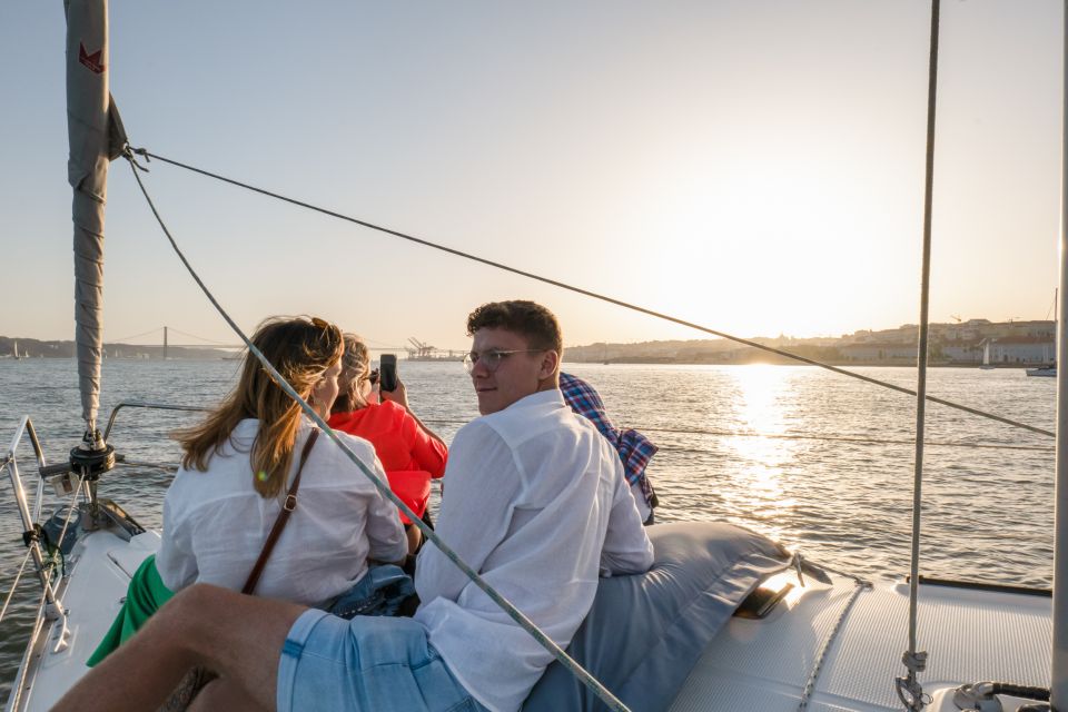 Lisbon: Daytime/Sunset/Night City Sailboat Tour With Drinks - Small Group Experience