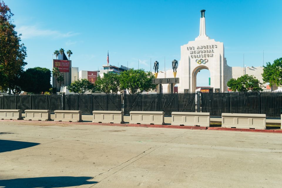 Los Angeles: City Group Tour With Hollywood & Beverly Hills - Venice Beach Experience