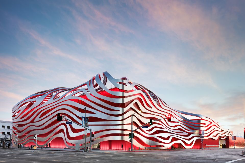 Los Angeles: Petersen Automotive Museum Private Tour - Hot Rods and Customs