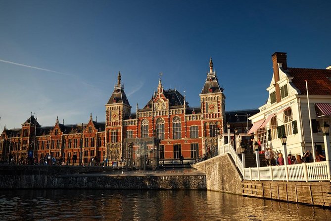 Luxury Boat Tour in Amsterdam With Bar on Board - Additional Information and Reminders