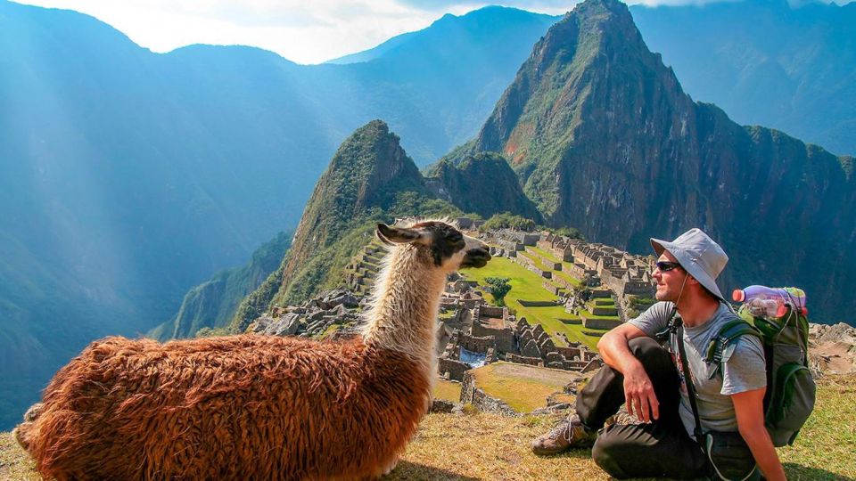 Machupicchu Full Day Tour: by Train Vistadome - Frequently Asked Questions