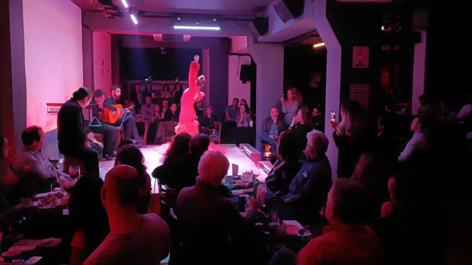 Mexico City: Flamenco Tablao Live Show & Dinner - Accessibility and Inclusivity