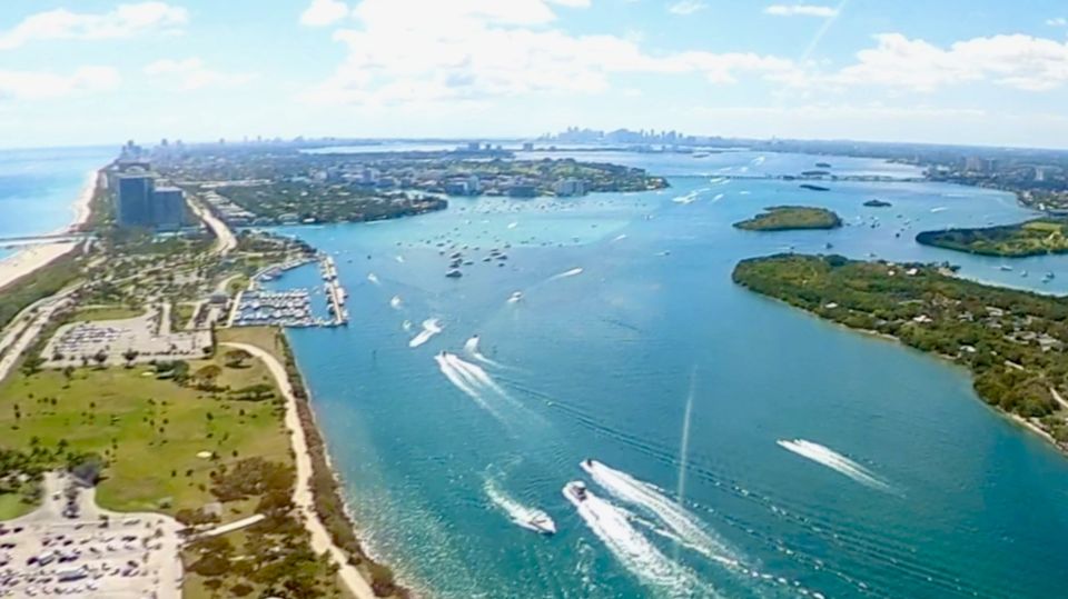 Miami: Private Romantic Helicopter Tour With Champagne - Gratuities and Additional Costs