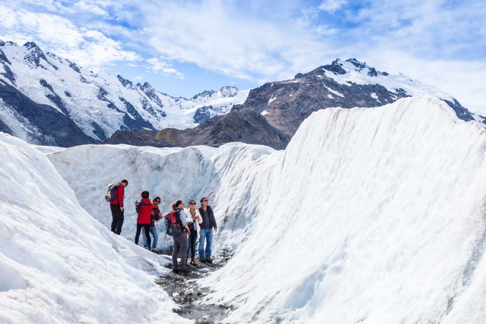 Mount Cook: 3 Hour Heli Hike to the Tasman Glacier - Hotel Pickup and Drop-Off