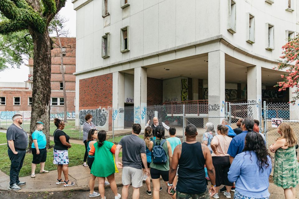 New Orleans: Dead of Night Ghosts and Cemetery Bus Tour - Important Information