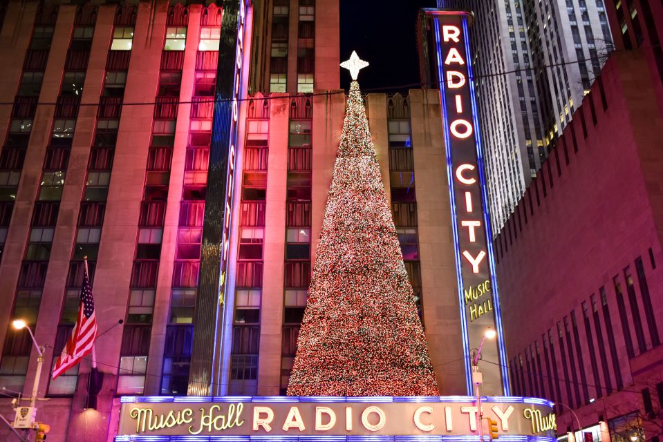 New York City: Christmas Holiday Tour of Manhattan - Tour Duration and Cancellation