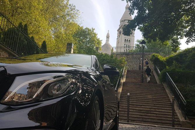 Paris Airport Transfers - Private Car - Airport Greeting and Luggage Assistance