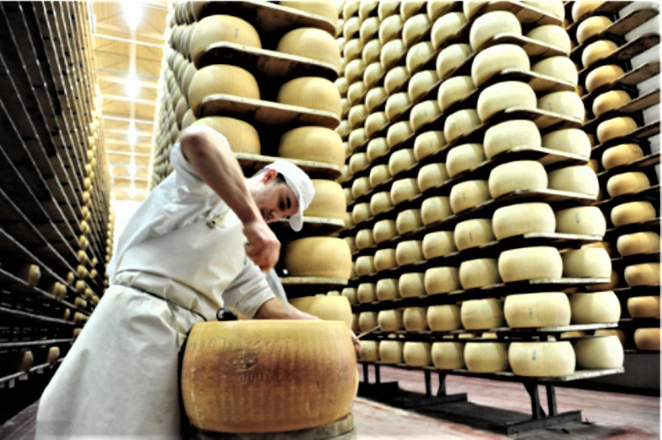 Parma: Parmigiano Cheese Production and Parma Ham Tour & Tasting - Frequently Asked Questions