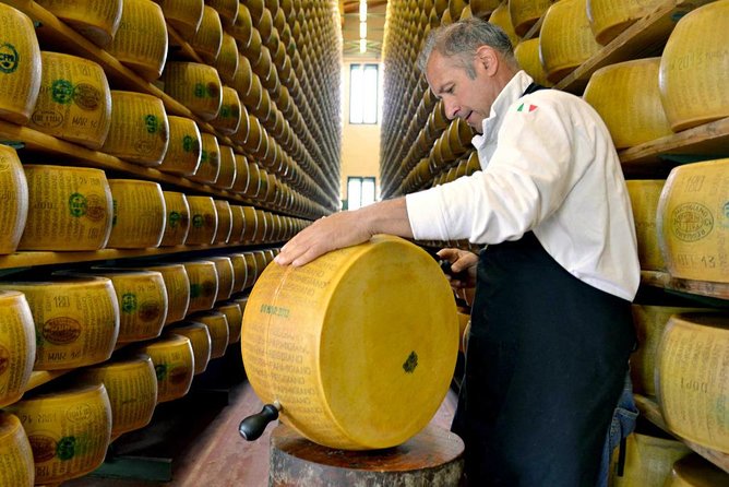 Parmigiano Reggiano & Balsamic Vinegar Private Tour and Tasting - Guest Reviews and Exclusivity