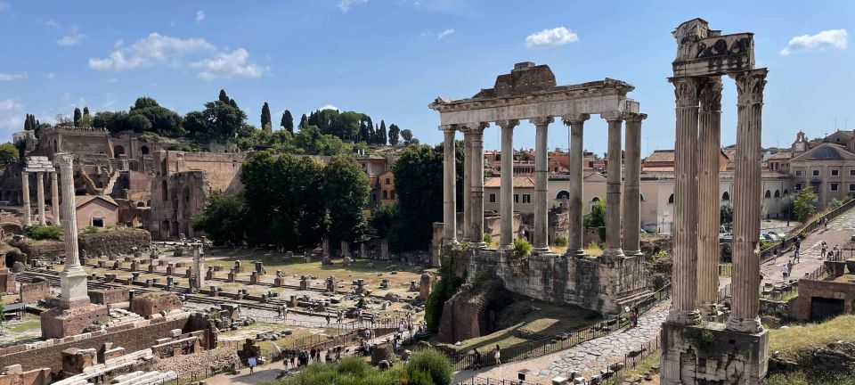 Photo Tour Rome: The Full Experience - Meeting Point