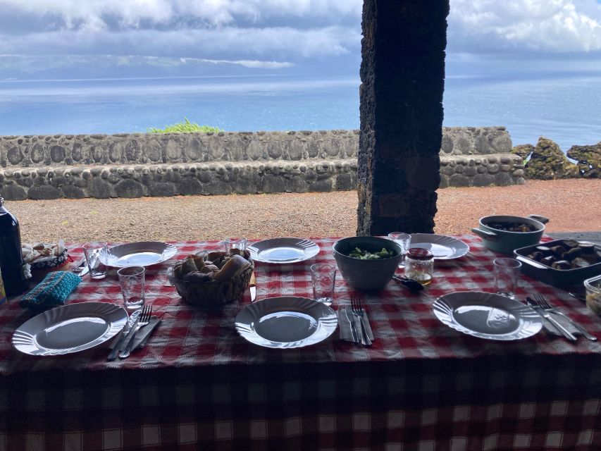 Pico, Azores: Highlights Tour With Wine Tasting and Picnic - Panoramic Island Views