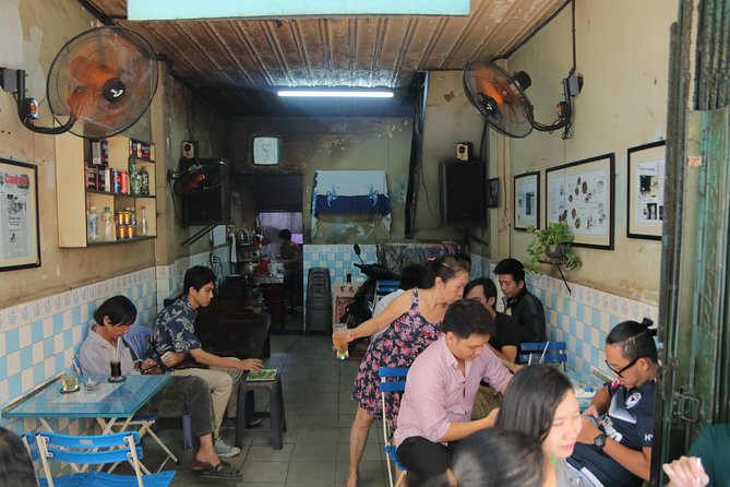 Private Ho Chi Minh Sightseeing and Food Tour by Scooter - Guide and Transportation Details