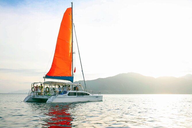 Private Luxury Sunset Cruise on Yacht in Nha Trang - Meeting and Pickup Details