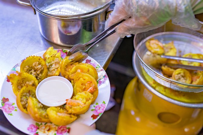 Private Street Food Evening Walking Tour in Ho Chi Minh City - Inclusions of the Tour