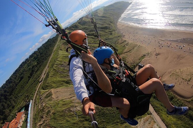 Private Tandem Paragliding Flight in Bizkaia - Preparing for the Flight