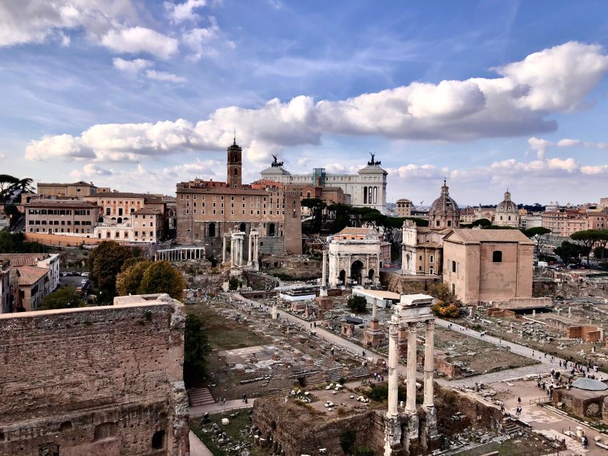 Private Tour: Colosseum, Roman Forum & Palatine Hill - Private Group and Live Tour Guide