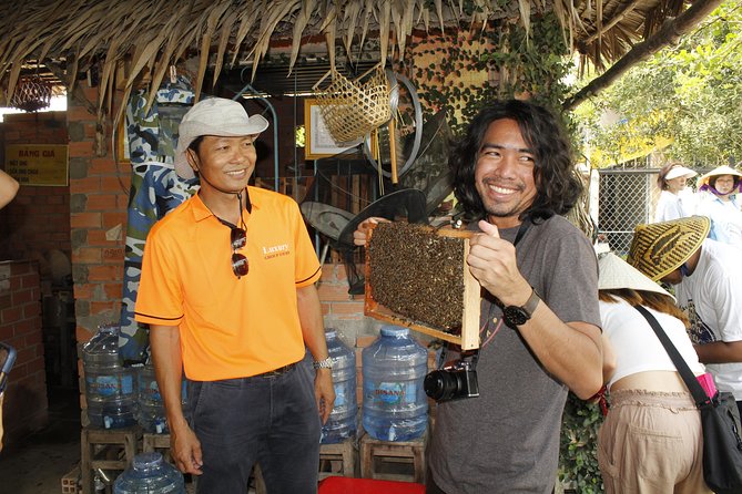 Private Tour Cu Chi Tunnels & Mekong Delta Full Day - Lunch and Refreshments