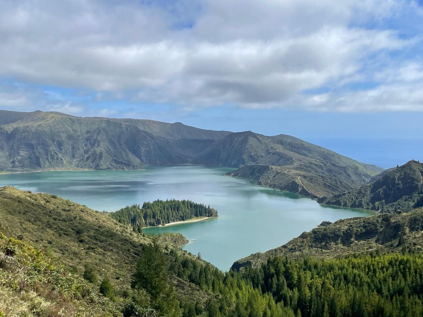 Private Tour of Sete Cidades, Lagoa Do Fogo - Volcanic Lakes - Lagoa Do Fogo Viewpoint