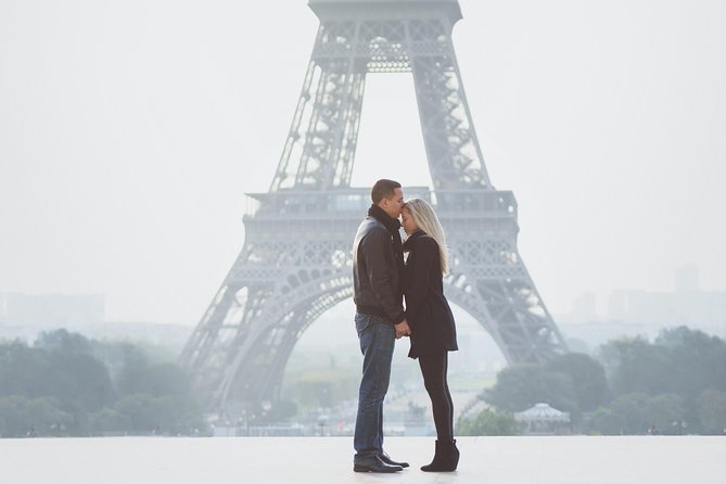 Private Tour: Personal Travel Photographer Tour in Paris - Professional Photographer Guide