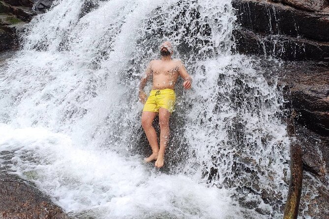 Private Waterfalls and Still Jeep 4x4 6hrs by Jango Paraty - Cancellation Policy