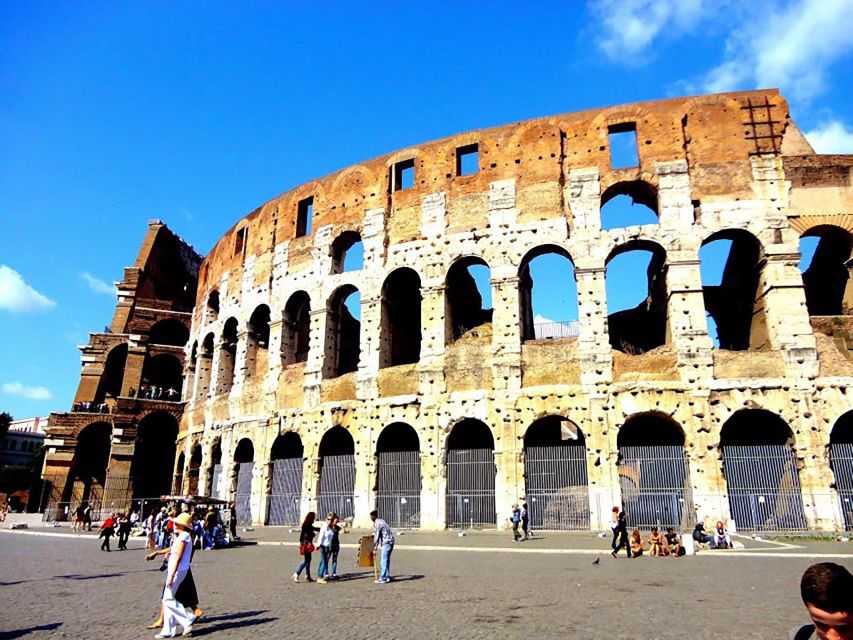 Rome: Colosseum Arena and Roman Forum Tour - Expert Certified Guide