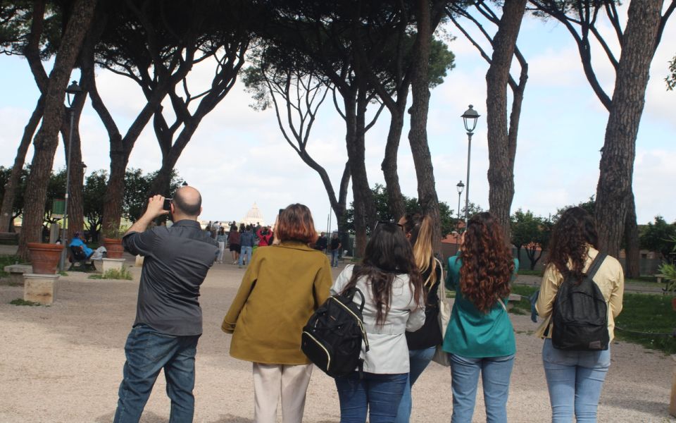 Rome: Night Tour of the City by Golf Cart - Luxury Golf Cart Transportation