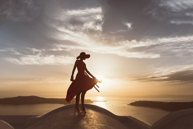 Santorini Sunset Walking Tour Inc. Tastings and 5 Drinks - Sunset Views