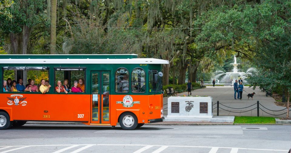 Savannah: Old Town Hop-On Hop-Off Trolley Tour - Local Guides and Narratives