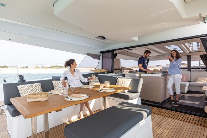 Semi-Private Brand-New Catamaran Cruise in Mykonos With Meal, Drinks & Transport - Traveler Reviews