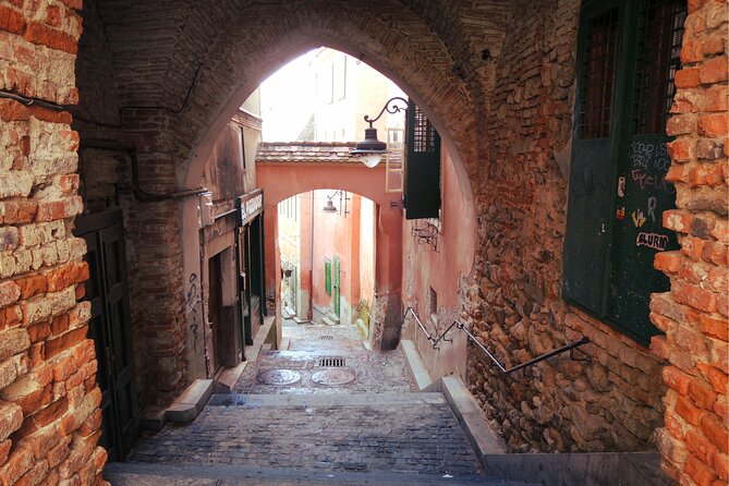 Sibiu Old Town: The 7 Towers Quest Experience - Private and Crowd-free Exploration