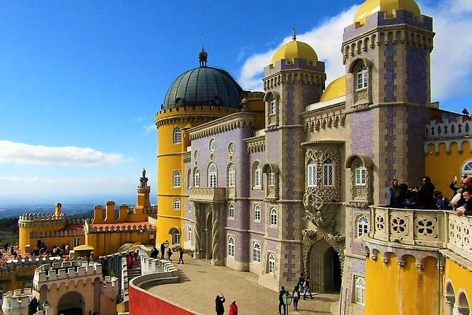 Sintra World Heritage and Cascais Village Private Deluxe Tour - Important Tour Details
