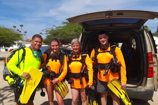 Small-Group Aruba Scuba Diving for Non-Certified Divers - Learning Necessary Skills