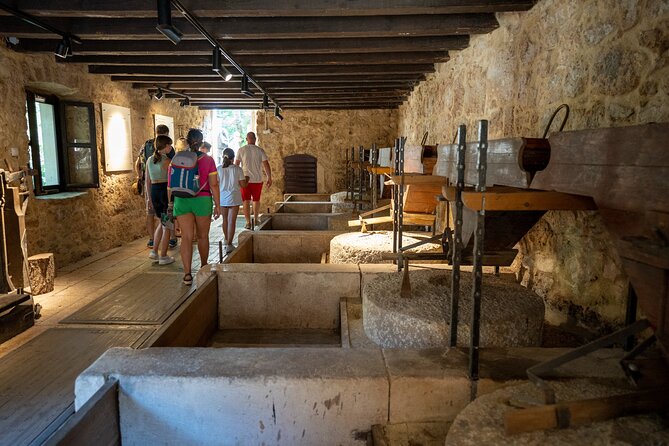 Split: Krka Waterfalls Morning/Afternoon With Boat Cruse, Olive Oil & Wine Taste - Important Information