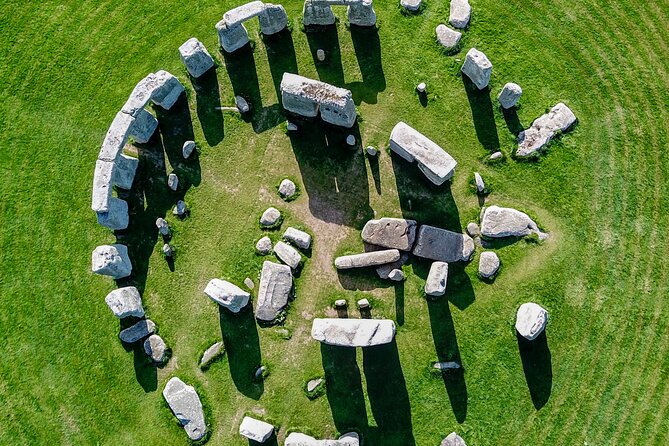 Stonehenge Inner Circle and Bath Tour With Dinner - Tour Operator Information