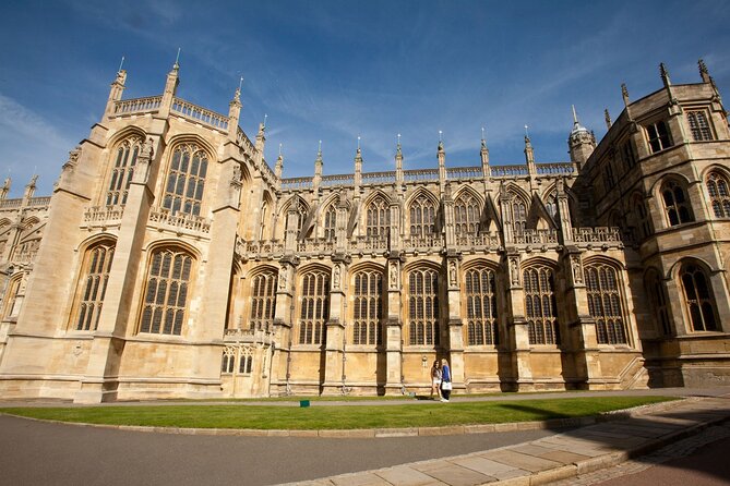 Stonehenge, Windsor Castle, and Bath From London - Included Amenities