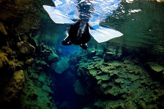 SuperSaver: Small Group Golden Circle Tour and Silfra Snorkeling - Discovering Haukadalur Geothermal Valley