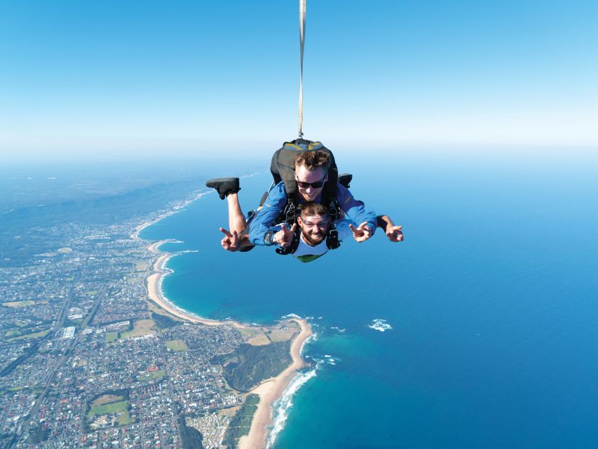 Sydney, Wollongong: 15,000-Foot Tandem Beach Skydive - Safety and Inclusions