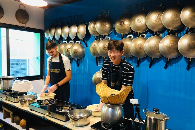 Thai Cooking Class Experience in Bangkok With Tingly Thai Cooking School - Important Accessibility Considerations