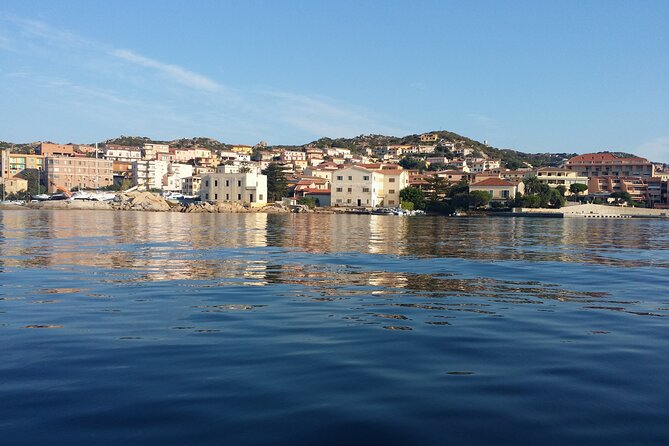 The La Maddalena Archipelago Comfort Boat Tour - Weather Considerations