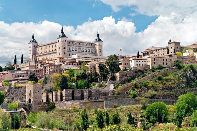 Toledo Tour With Cathedral, St Tome Church & Synagoge From Madrid - Accessibility