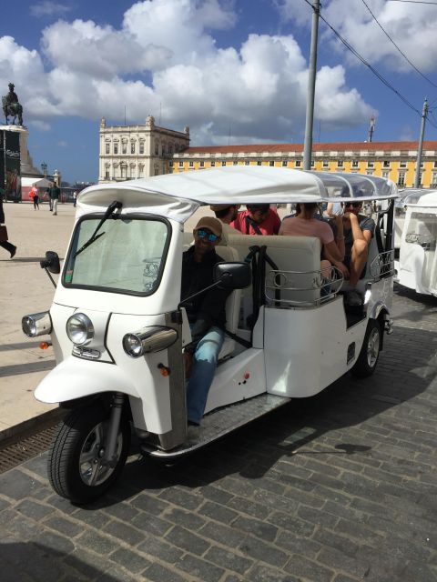 Tuk Tuk Half Day Tour in Lisbon With Food and Drinks - Pickup and Drop-off