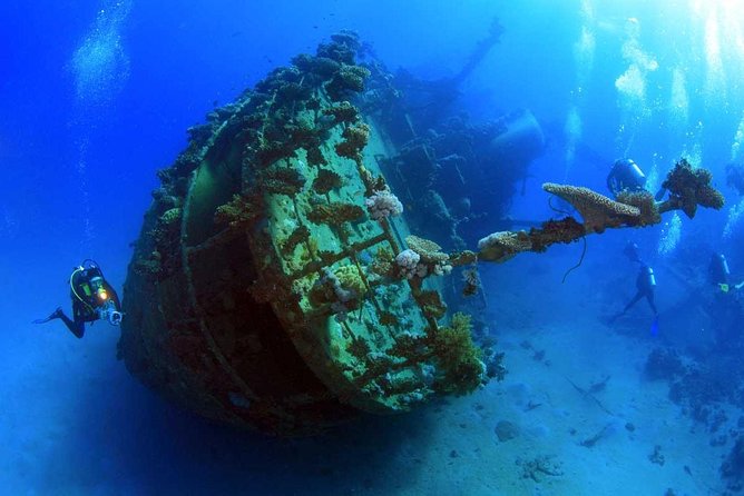 Tulamben Diving USS Liberty Shipwreck Scuba Dive - Diving Certification