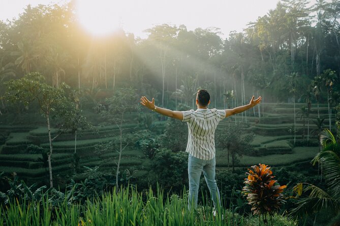 UBUD Instagram Spot Tour With Photographer - Bali Adventure Commemoration