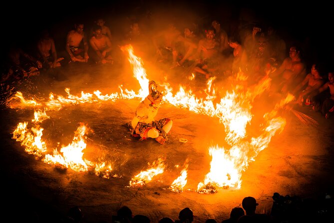 Uluwatu Sunset Trip With Kecak Dance Show and Jimbaran Dinner - Private Tour Experience