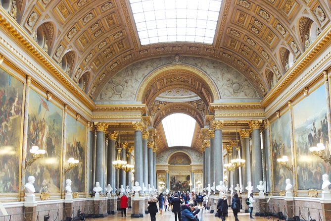 Versailles Palace Skip the Line Small Group Guided Tour - Local Professional Guide