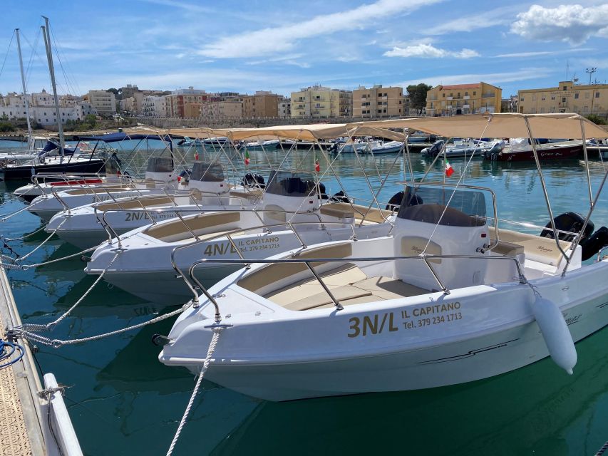 Vieste: Boat Tour of the Gargano Coast - Boat Features