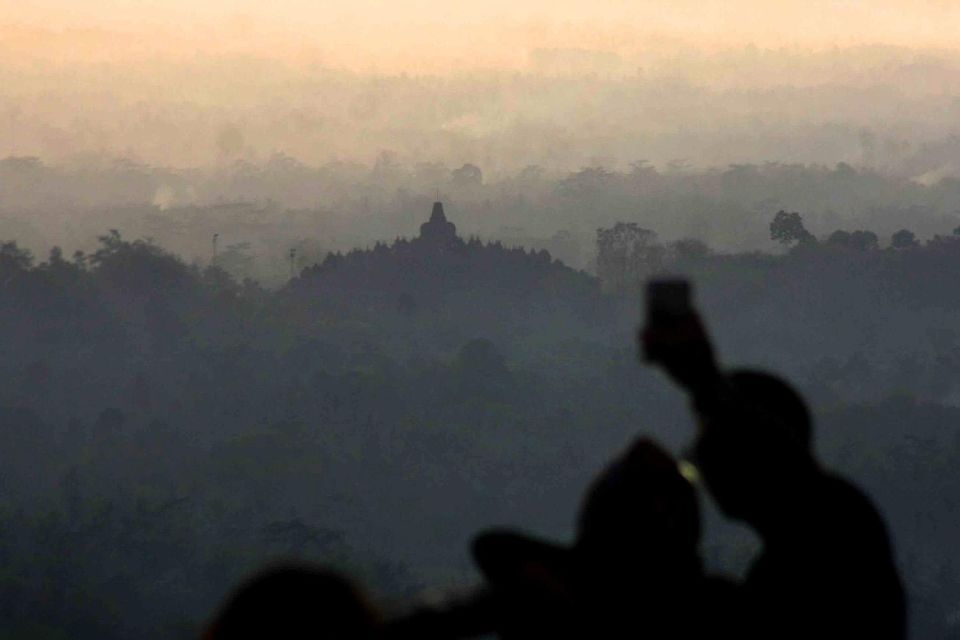 Yogyakarta: Borobudur (Guaranteed Climb Up) & Prambanan Temple - Cancellation Policy